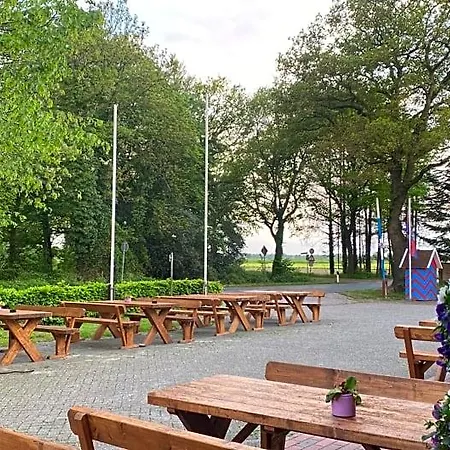 Szálloda Zur Schanze Holtgast-apen Apen